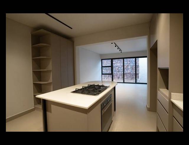 3 BEDROOM TOWNHOUSE FOR SALE IN WATERKLOOF GLEN